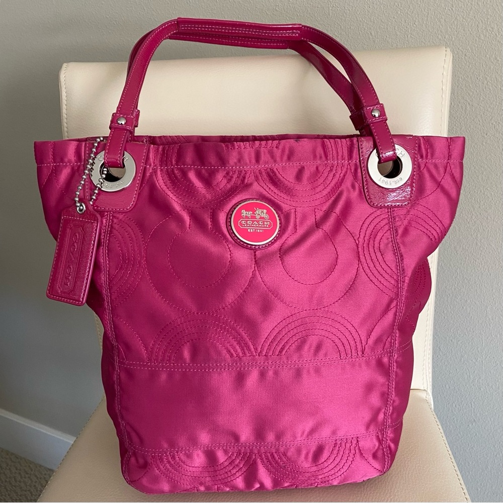 Coach pink fabric bucket bag EUC